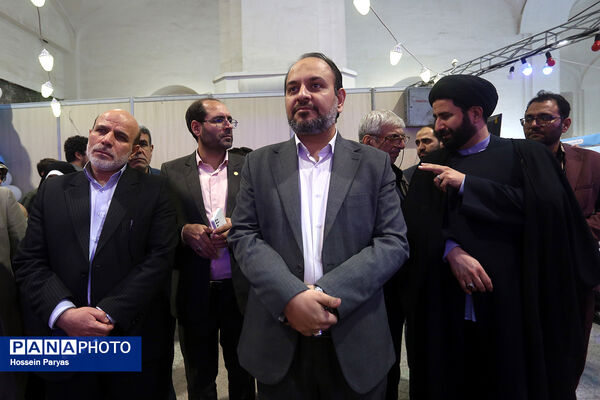 بازدید وزیر آموزش و پرورش از سی‌ودومین نمایشگاه بین‌المللی قرآن کریم