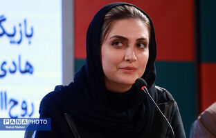 خودم را یک هنرمند تمام عیار نمی دانم 