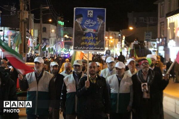 فیروزکوه در خروش ولایت؛ رژه جان‌فدایان ایرانِ امام‌رضایی
