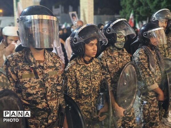 حضور پرشور مردم و یگان‌های رزمی بسیج در رزمایش «جانفدایان» سندرک