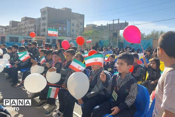 زنگ مقاومت؛ آغاز سال تحصیلی با یاد شهدا