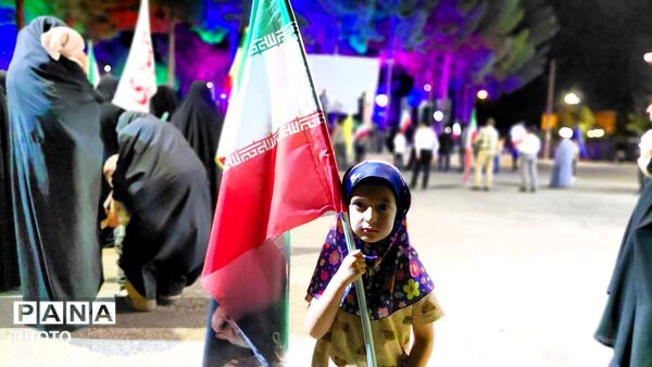 نود و دومین قاب از شبی که در حافظه‌ها می‌ماند