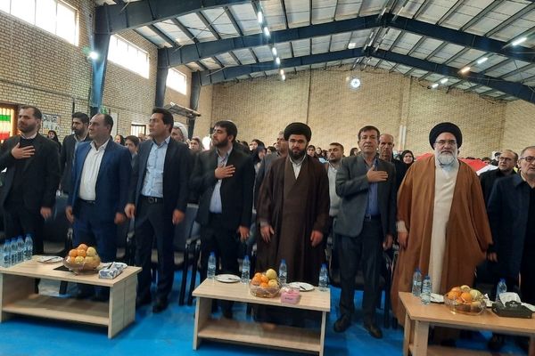  دهه فجر نقطه عطف هویت ملی ملت ایران است
