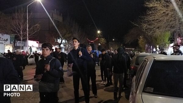 عزاداری های خیابانی در شب شانزدهم شهادت رهبر معظم انقلاب اسلامی در نیشابور 