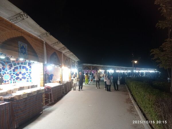  نمایشگاه صنایع دستی و سوغات کرج در کاخ مروارید کرج 
