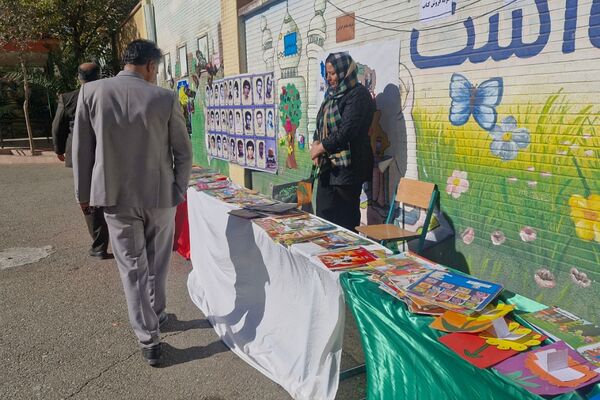 هفته کتاب و کتاب خوانی در مدارس فشافویه؛ فرصتی برای رشد فرهنگی دانش آموزان