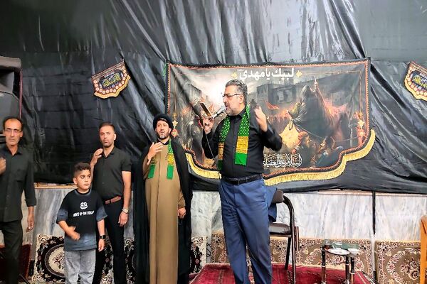 مراسم عزاداری آقا ابا عبدالله الحسین (ع) در شب عاشورا حسینی در شهر بار 