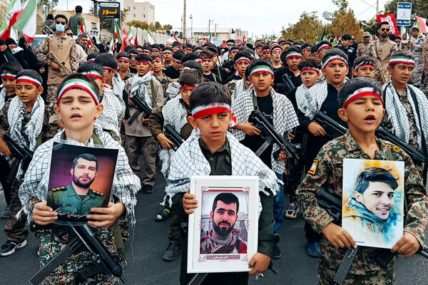نمایش همبستگی ملی فرهنگیان دیار شور و شعور حسینی در رزمایش ۵۰ هزار نفری