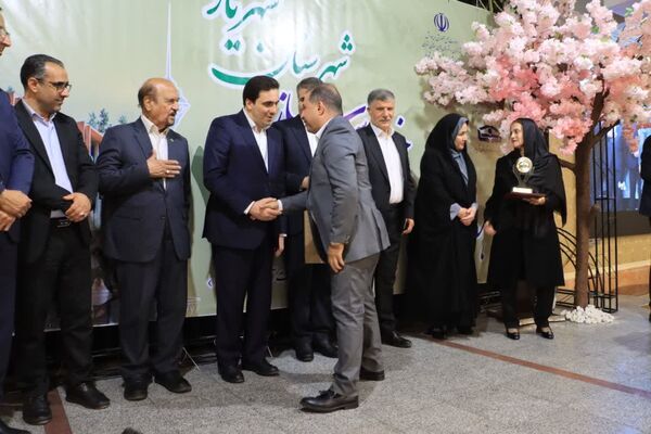 هفدهمین جشنواره مجمع خیرین مدرسه‌ساز شهریار در تالار شباهنگ شهریار 