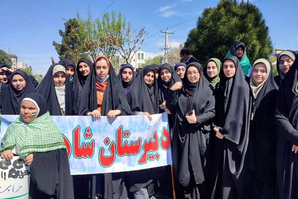 حضور باشکوه مردم رباط‌کریم در راهپیمایی روز قدس 