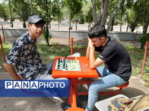 روزی پرانرژی برای پسران ناحیه یک زنجان و منطقه ایجرود در اردوی دانش‌آموزی یک‌روزه