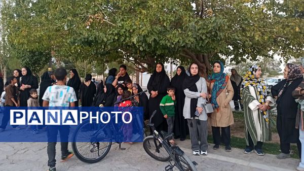 همایش پیاده‌روی خانوادگی در کاشمر 