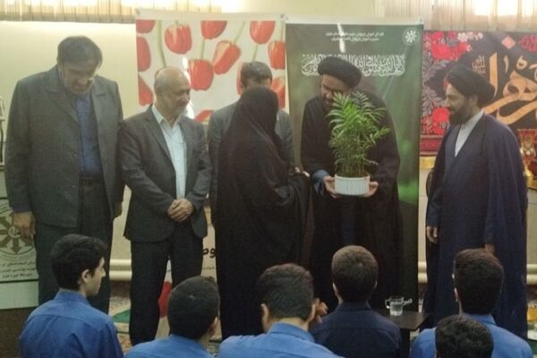 اولین یادواره شهدای سمپاد در جنگ ۱۲ روزه با محوریت «طرح لاله‌های روشن» در ناحیه دو شهرری 