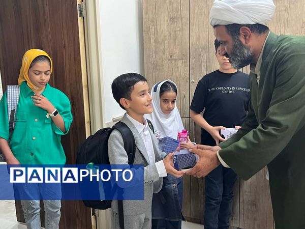 مراسم اختتامیه کلاس‌های اوقات فراغت کانون شهدای محراب و هاجر