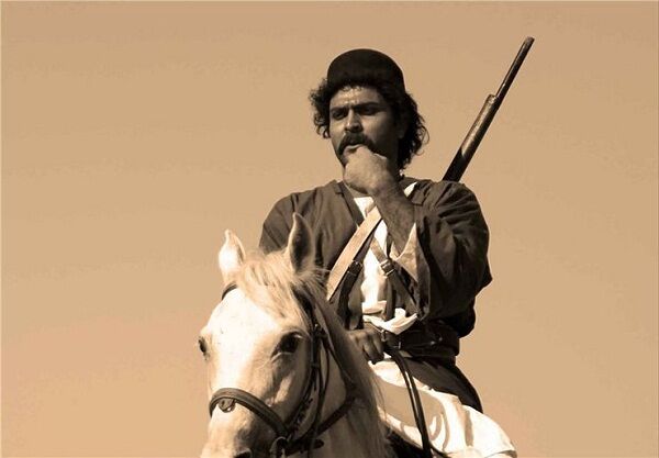 رئیسعلی دلواری یکی از شخصیت‌های برجسته تاریخ معاصر ایران است