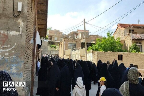 بازگشت حجاج شهربار از مراسم معنوی حج