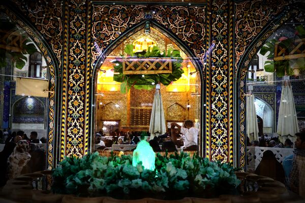 عید امامت در حرم امام رضا(ع)