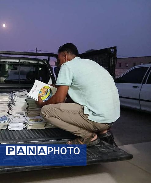 اجرای طرح «شهید عجمیان» با هدف رنگ‌آمیزی و شاداب‌سازی مدارس فین