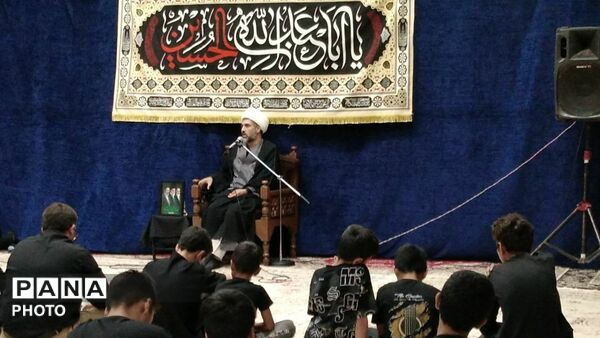 مراسم عزاداری در مسجد الغدیر 