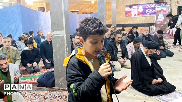 برگزاری سفره اطعام به‌مناسبت ایام شهادت امام علی(ع) در مسجد امام حسین(ع) سفیددشت