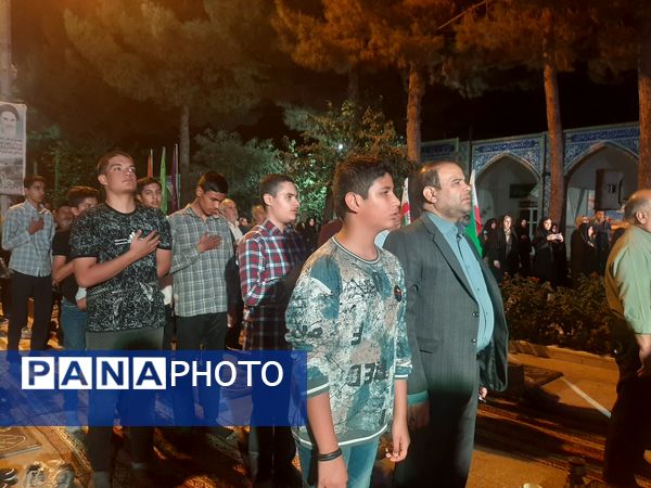 مراسم مهمانی شهدا در گلزار شهدای بهشت فضل نیشابور 