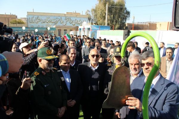 زنگ انقلاب در یزد طنین انداز شد