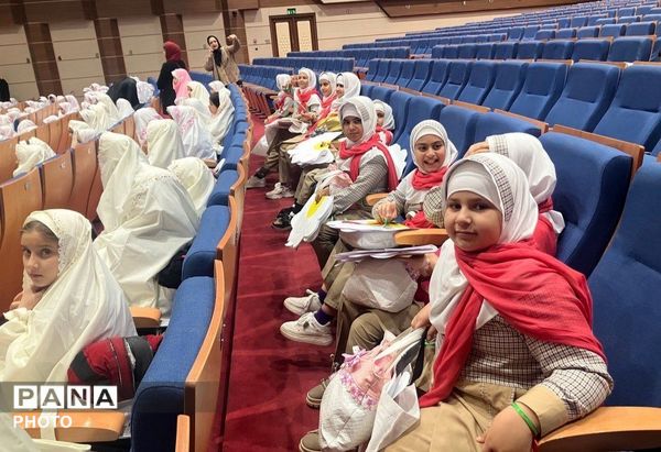جشن تکلیف دختران ابتدایی عاطفه شهریار