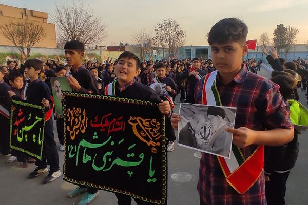 گرامیداشت شهادت شهید سلیمانی در دبستان امامت یک باقرشهر