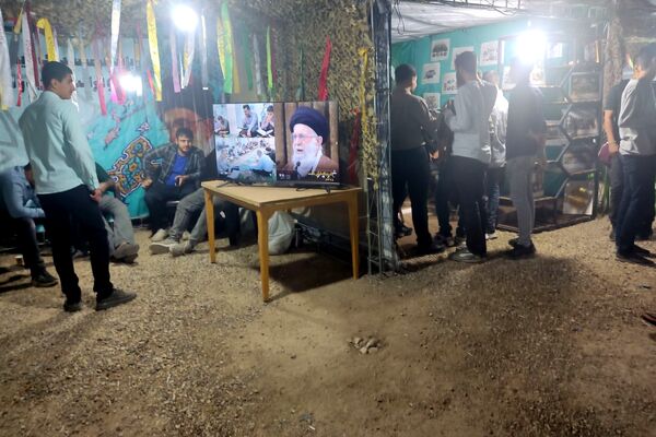 نمایشگاهی برا آشنایی با شهیدان