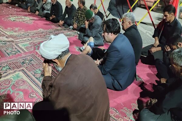 هیئت عزاداری آقا ابا عبدالحسین در  شب عاشورا حسینی در شهر بار نیشابور 