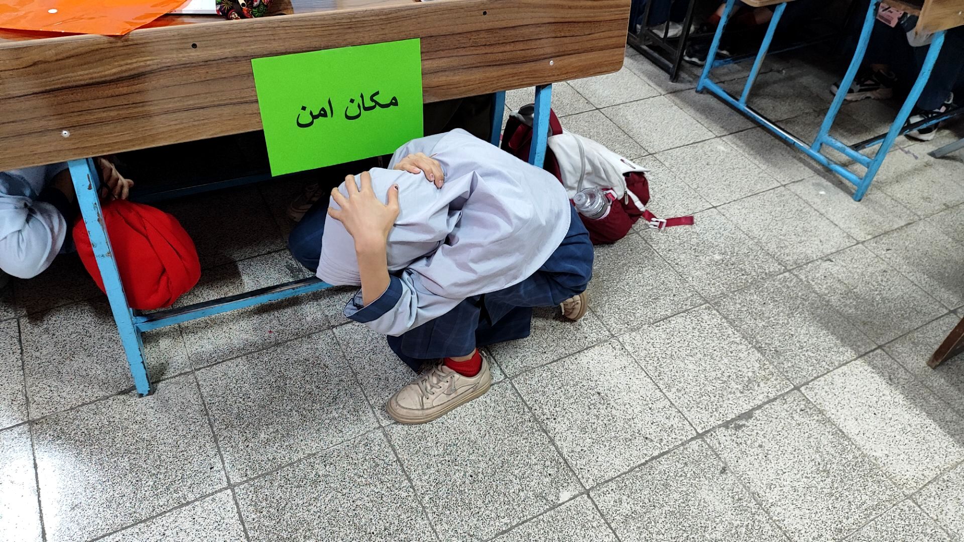 بیست و هفتمین مانور زلزله سراسری در مدرسه شاهد خیر سجادی 