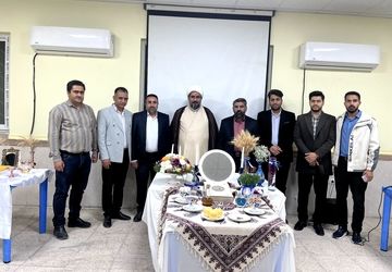 چیدمان سفره هفت‌سین و ضیافت افطاری در مدرسه نمونه دولتی حضرت فاطمه(س) حاجی‌آباد