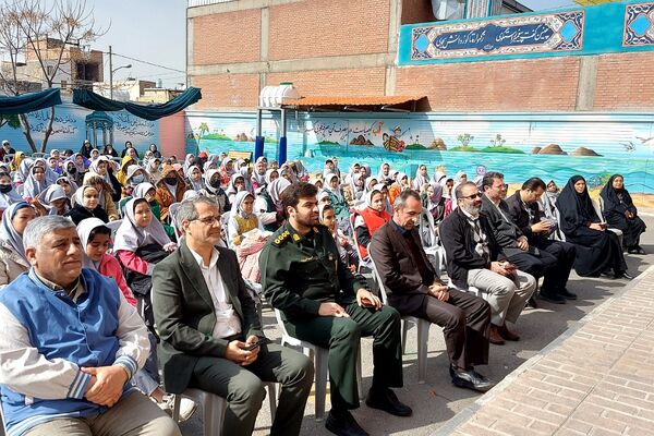 برگزاری جشن احسان و نیکوکاری در دبستان حکیم نظامی کهریزک 