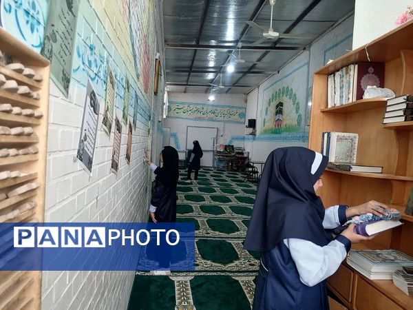 غبارروبی نمازخانه‌ دبستان ناهید نخودی نیشابور