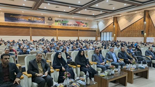 آشنایی معلمان تربت‌حیدریه با مبانی هوش مصنوعی