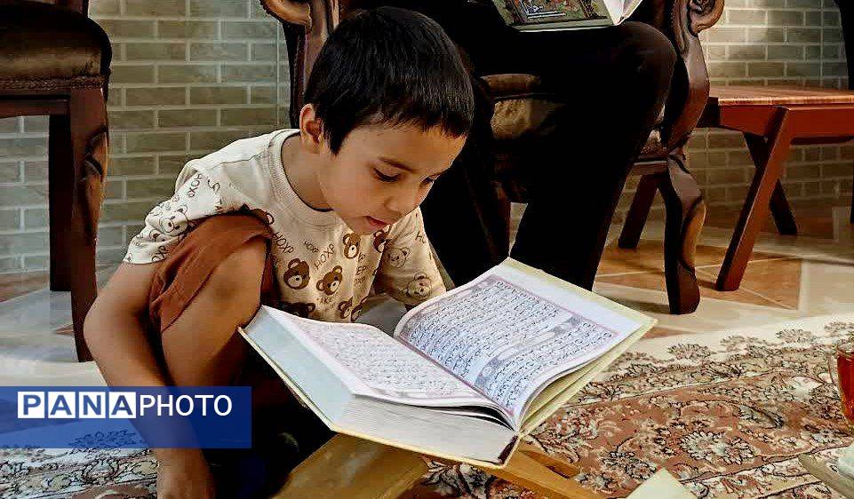 محفل انس با قرآن در آستانه به امامت رسیدن صاحب الزمان (عج)