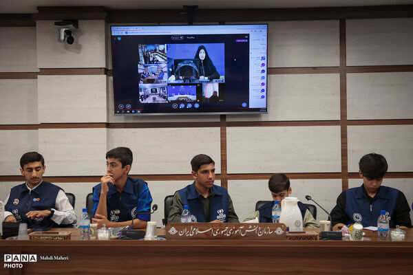 نشست خبری سخنگوی وزارت آموزش و پرورش با دانش‌آموز خبرنگاران پانا