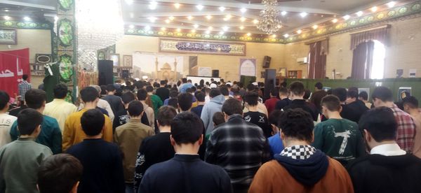 اعتکاف دانش‌آموزی در مرند با حضور حجت‌الاسلام بختیار بایرام اُف