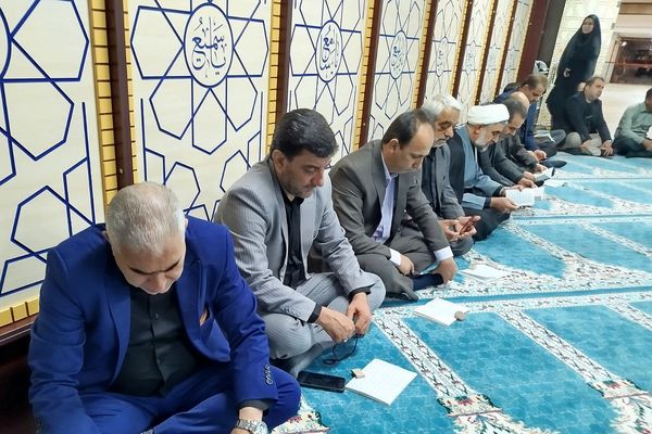 مراسم ارتحال امام خمینی (ره) در اداره آموزش و پرورش ناحیه دو شهرری 