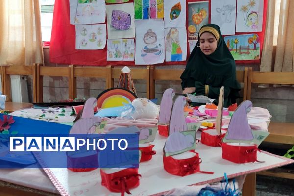 افتتاحیه جشنواره فرهنگی هنری ماها در دبستان قدر بهارستان۲