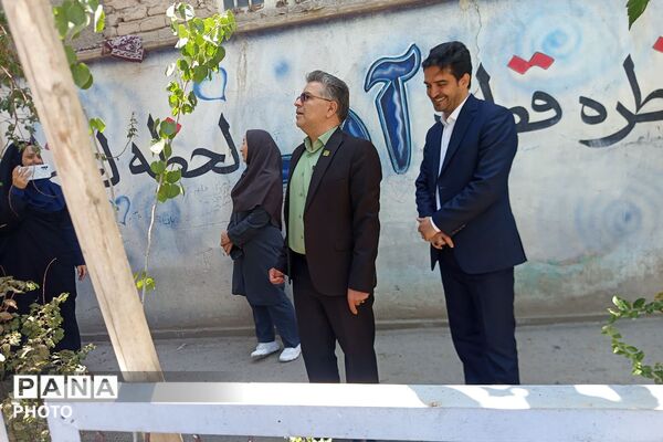 طرح محیط زیستی شهید مفقود الاثر ماکان نصیری در مدرسه رضوان ناحیه دو بهارستان