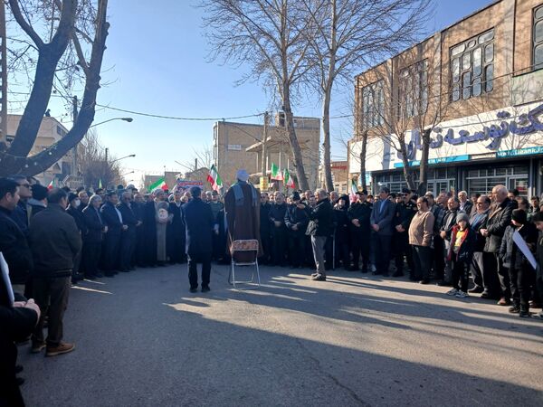 اتحاد مقدس با حضور فرهنگیان 