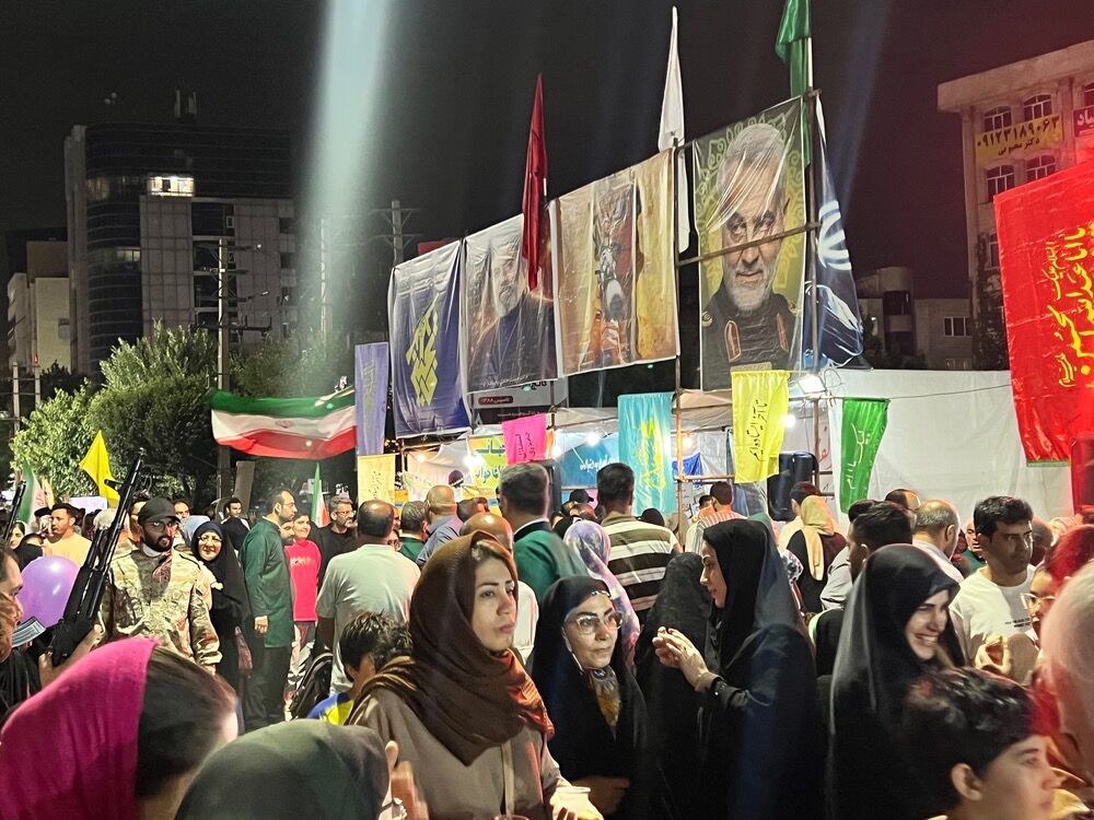 حضور باشکوه مردم کرج در مهمانی کیلومتری غدیر
