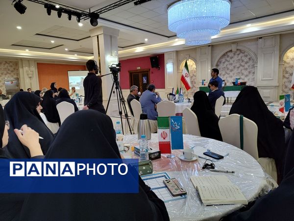 کارگاه راهبری نسل جدید ویژه معاونین پرورشی و مربیان ناحیه 3 مشهد