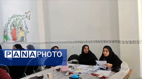 نشست فصلی مدارس پیشرفت و جهاد تبیین جمعیت فرهنگیان جوان استان گلستان