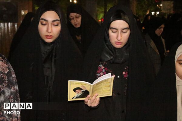 نماز استغاثه برای تعجیل در فرج و پیروزی جبهه حق