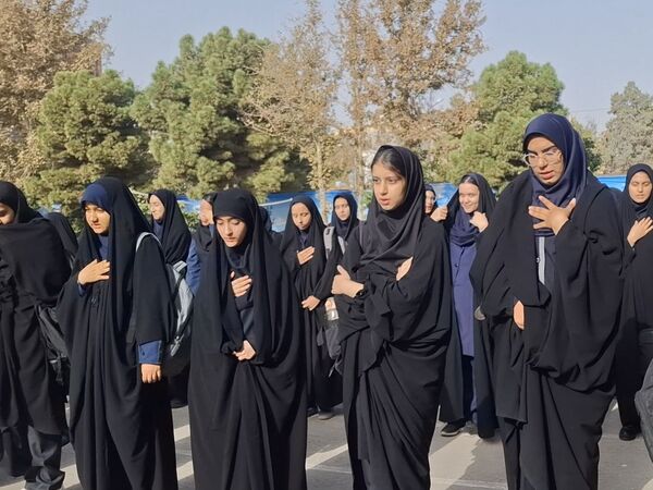 کلاس‌های پیش نیاز سال تحصیلی در مدرسه شاهد تقوا پیشگان 