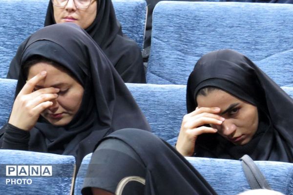 تقدیر از معلمان و شاعران اسلامشهر