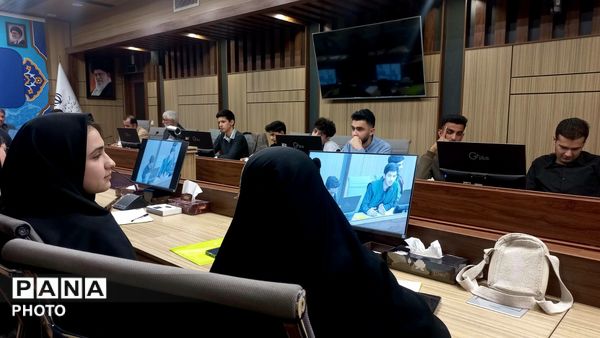 نشست مدیرکل آموزش و پرورش تهران با محوریت ارتقای فعالیت‌های فرهنگی 