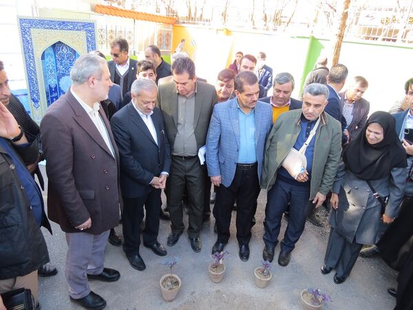 کلنگ زنی نمازخانه مدرسه پسرانه تیزهوشان بجنورد